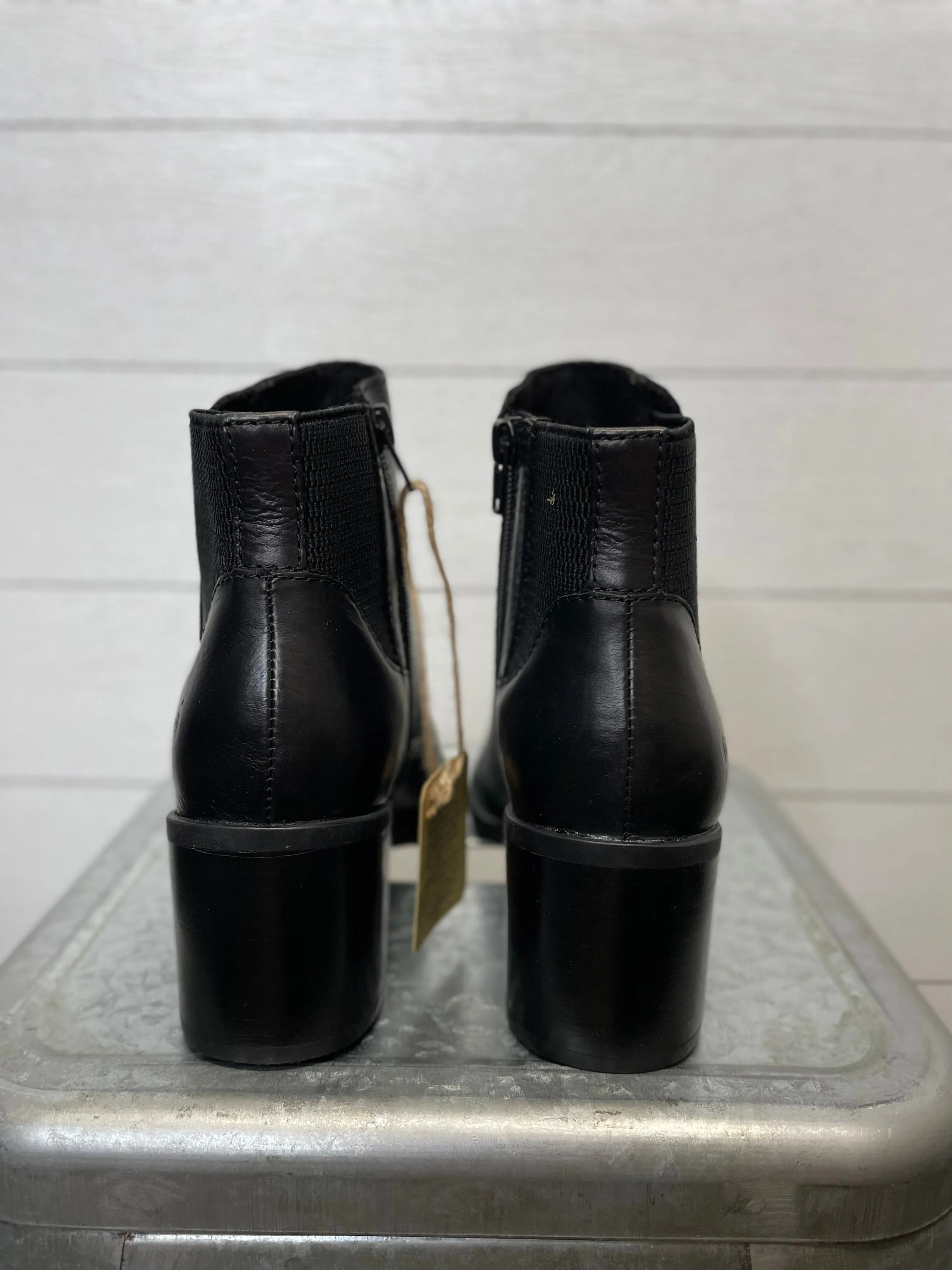 BORN | HENNI BOOT | BLACK