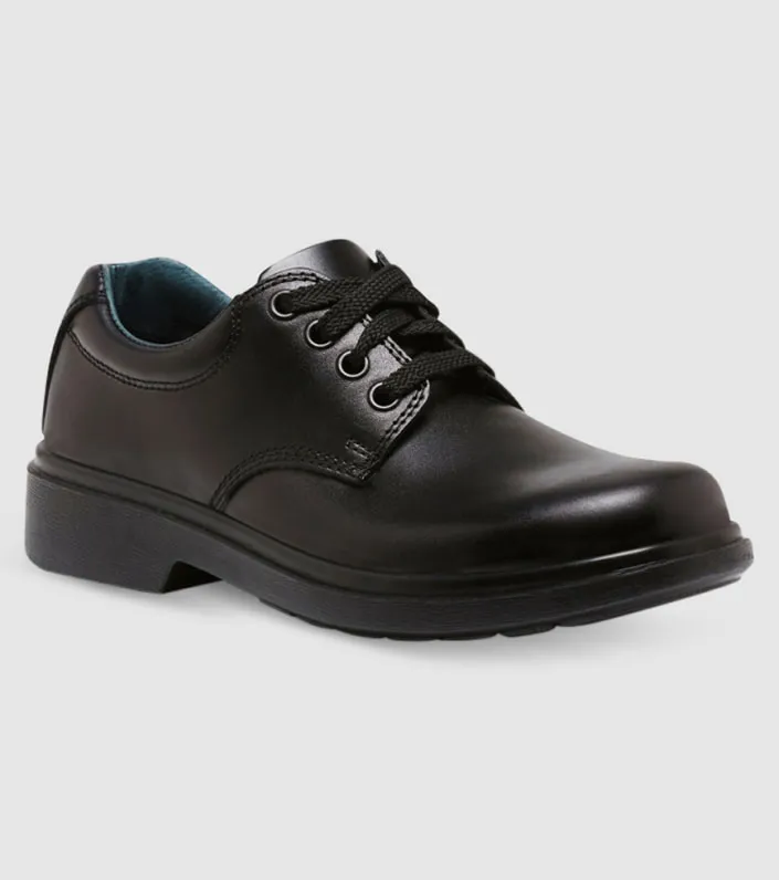 clarks daytona (d narrow) junior boys school shoes