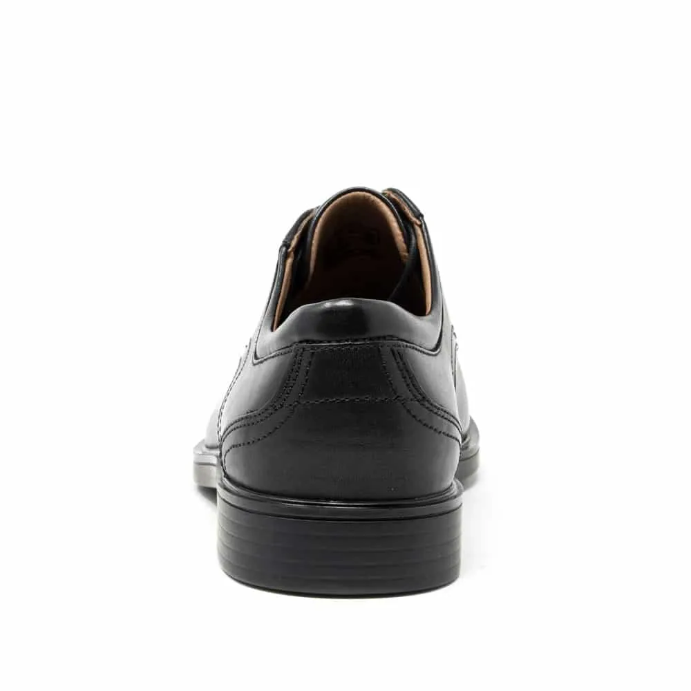 Clarks Un Aldric Lace Black