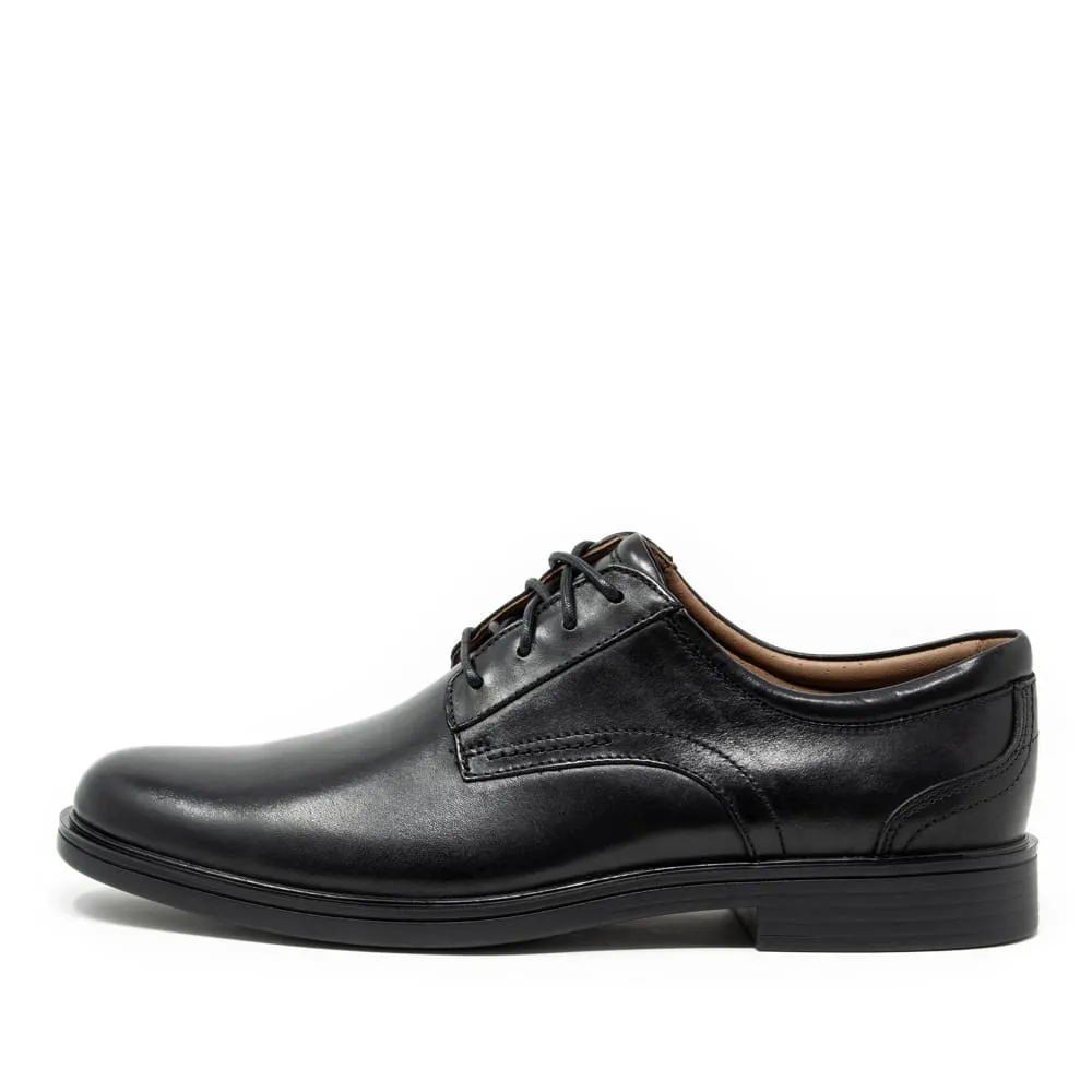 Clarks Un Aldric Lace Black