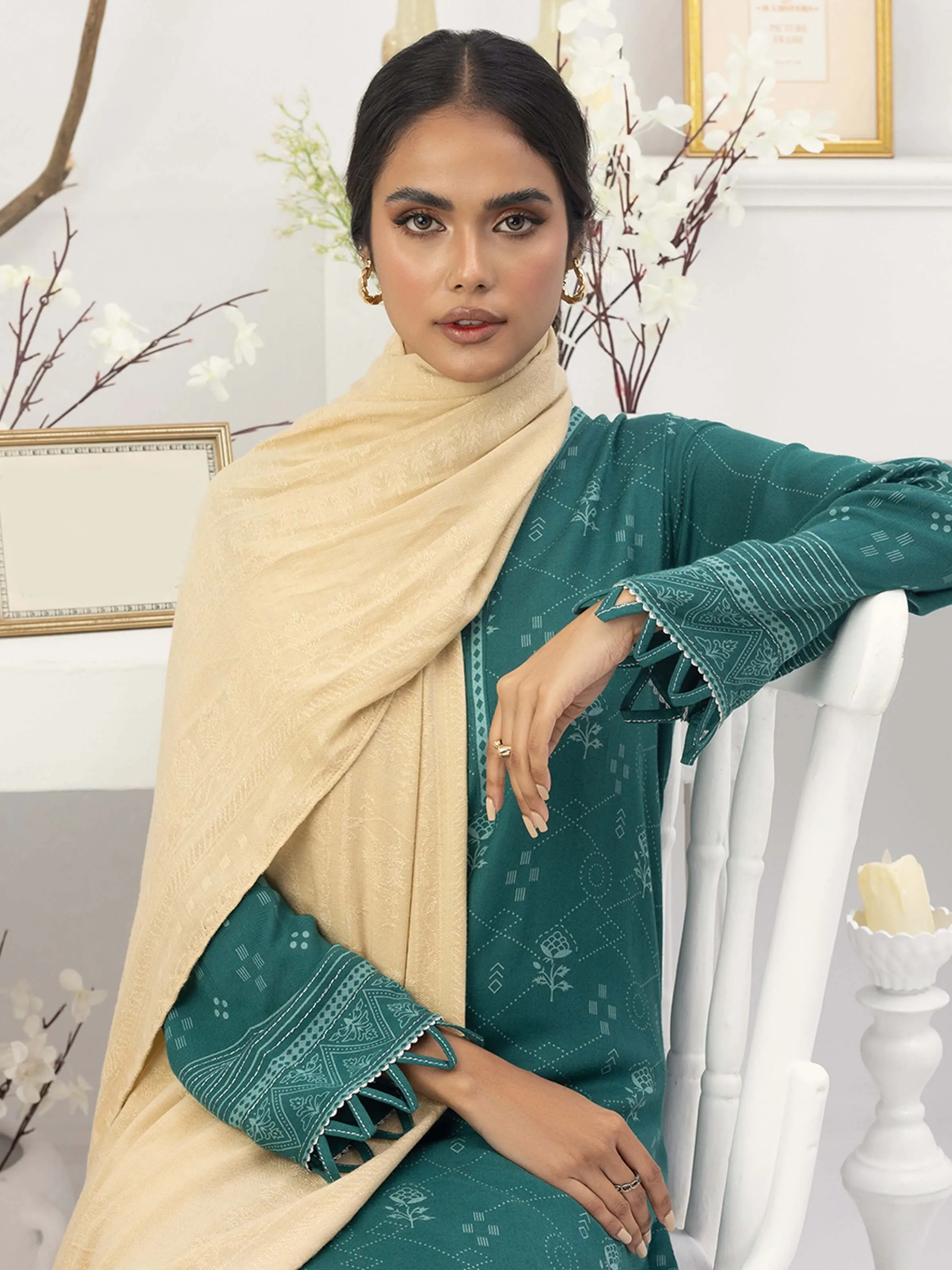 Lakhany by LSM Pashmina Printed Unstitched 3Pc Suit LG-EA-0476-A