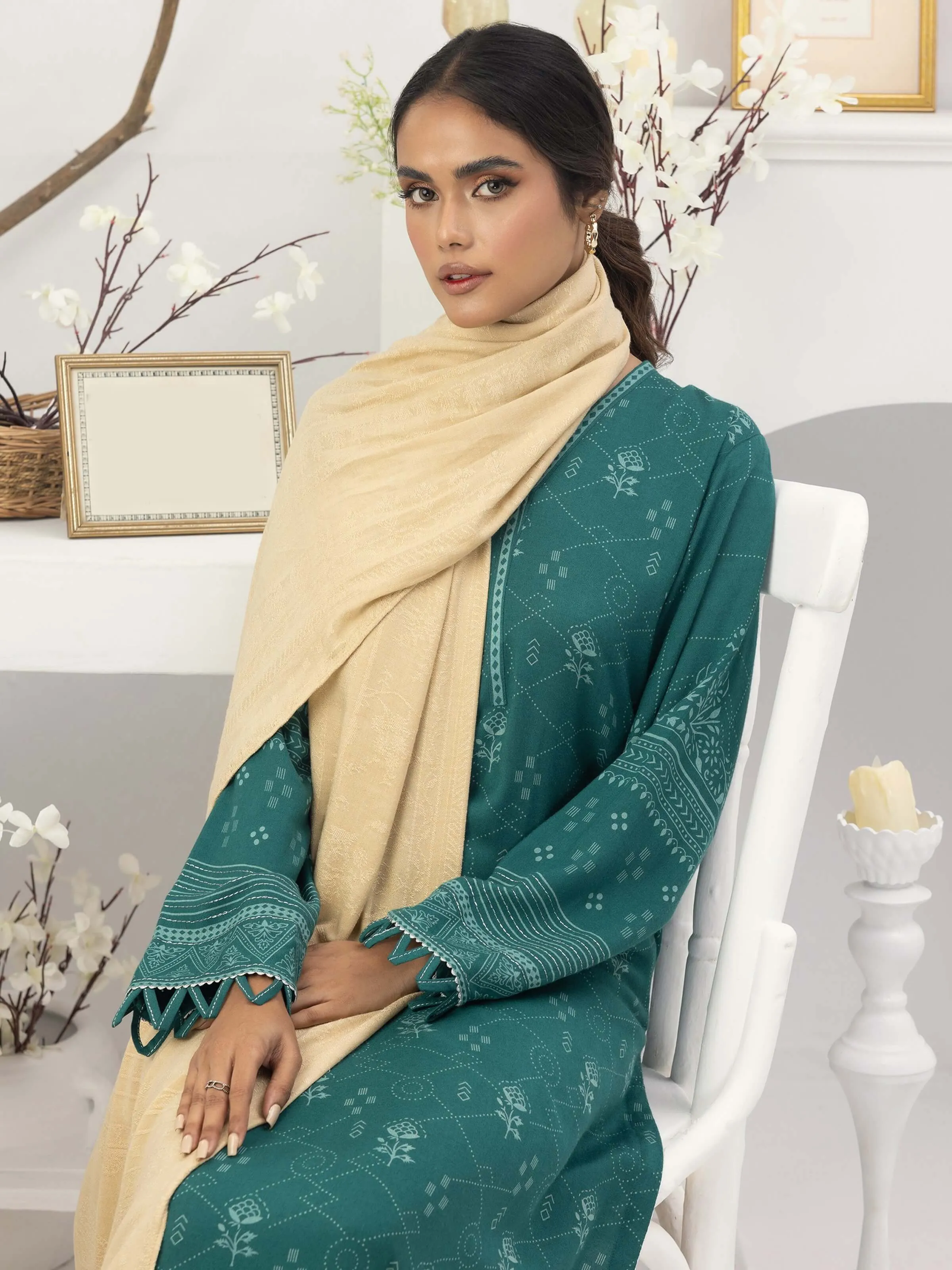 Lakhany by LSM Pashmina Printed Unstitched 3Pc Suit LG-EA-0476-A