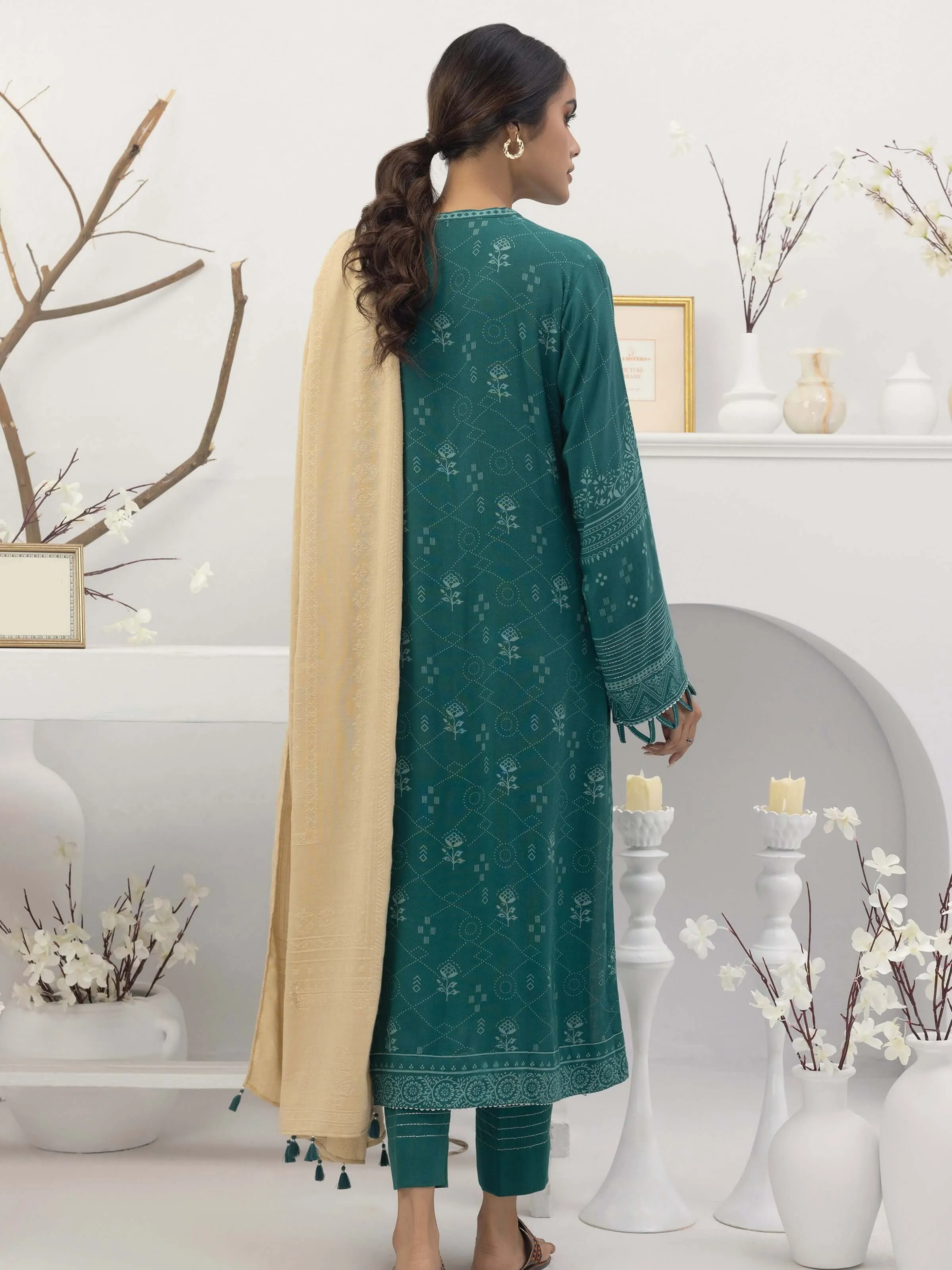 Lakhany by LSM Pashmina Printed Unstitched 3Pc Suit LG-EA-0476-A