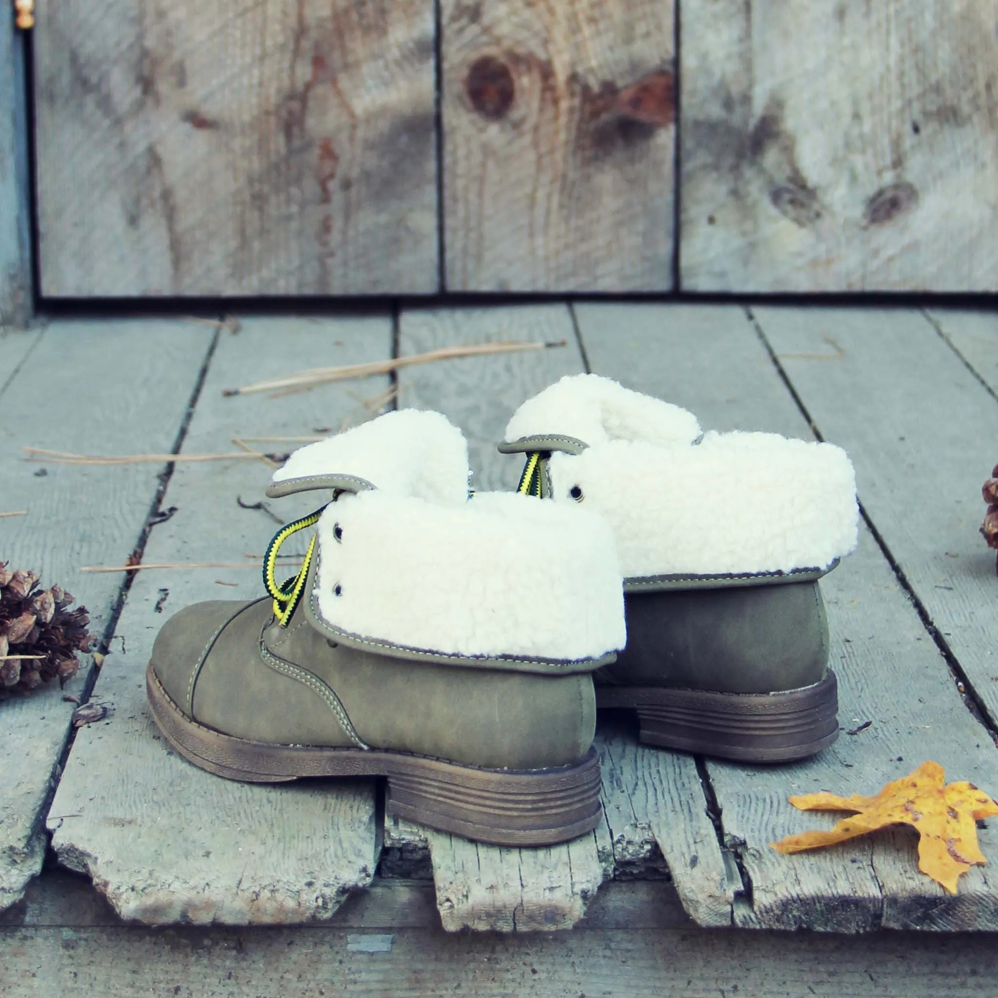 Mt. Rainier Boots in Khaki