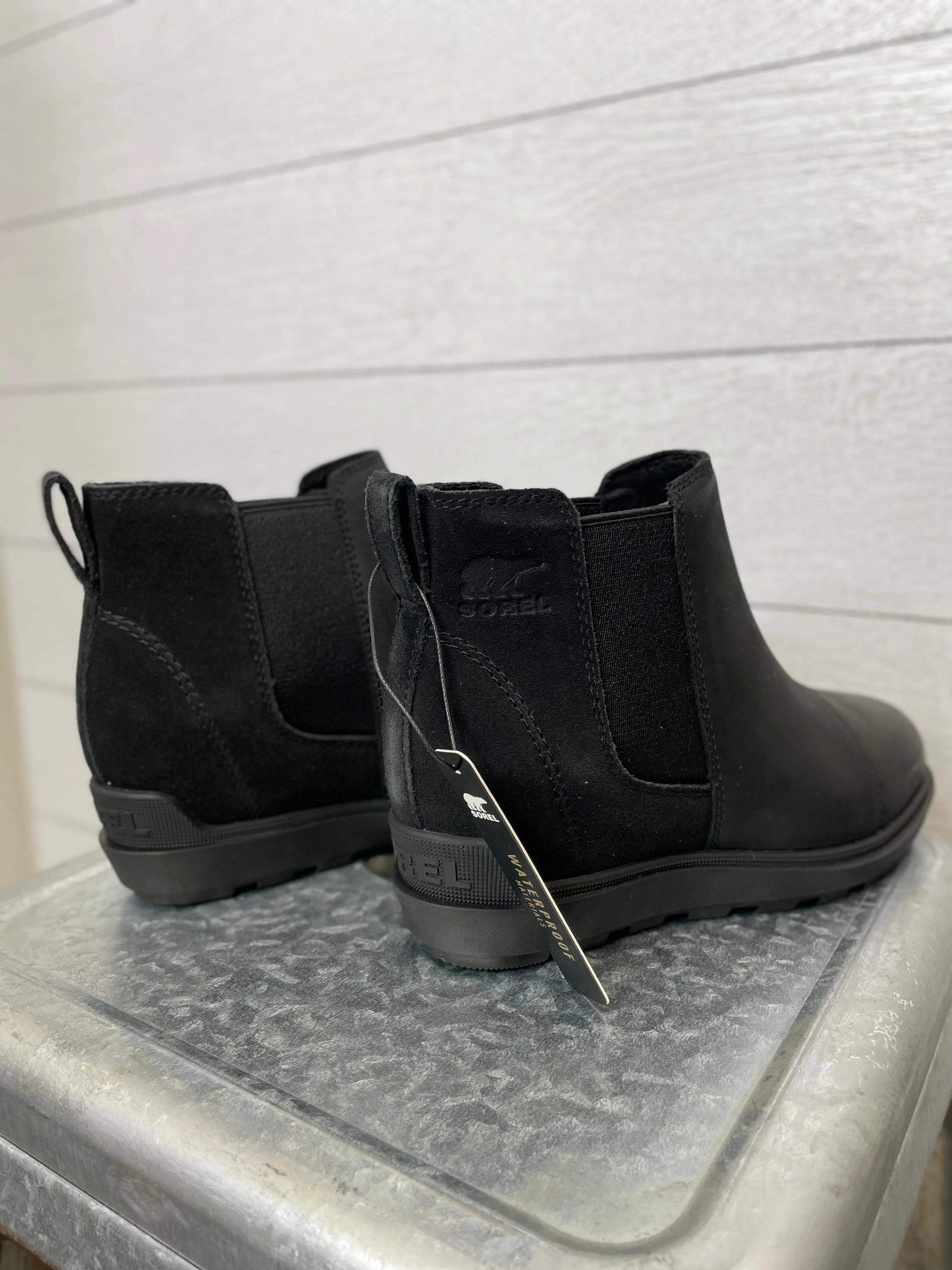 SOREL | Evie lll Chelsea Boot | Black