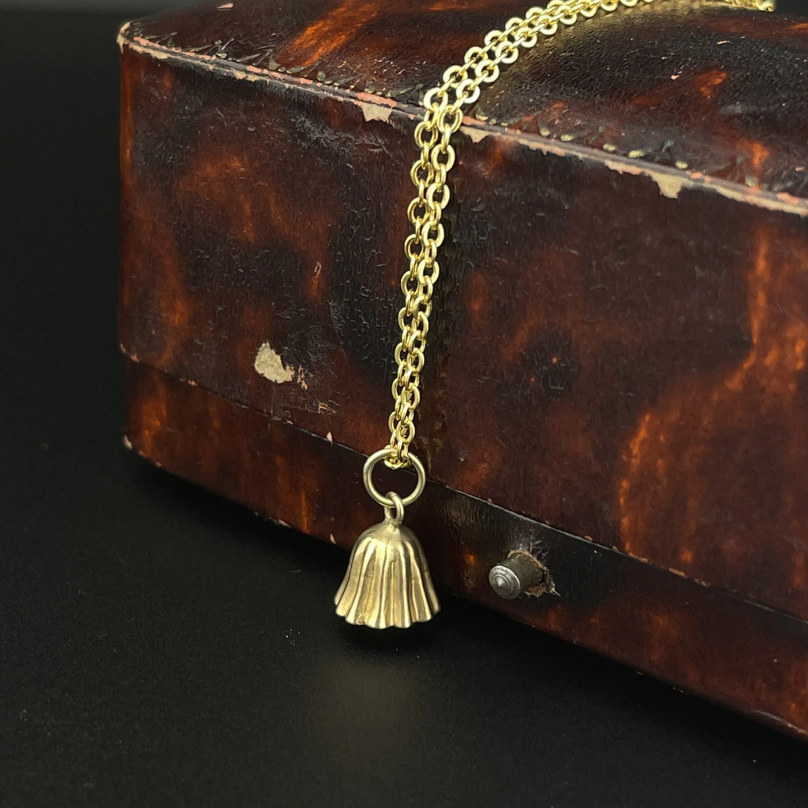 Vintage 9K Gold Articulated Bell Charm Pendant Necklace