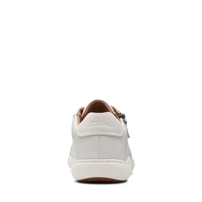 Women’s Clarks Nalle Lace – White Leather